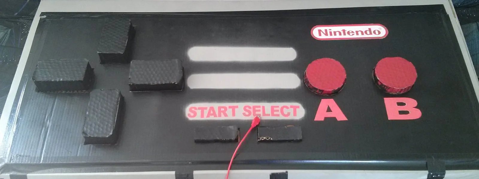 Manette de jeu géante